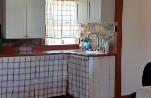 Punta Gorda Cottage | Charming 1-bedroom cottage in Historic Punta Gorda with WiFi, AC, Lanai, & more