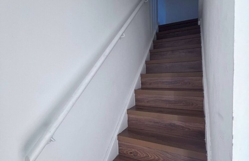 Cradley House | Charming 1-bedroom with private bathroom in a shared apartment