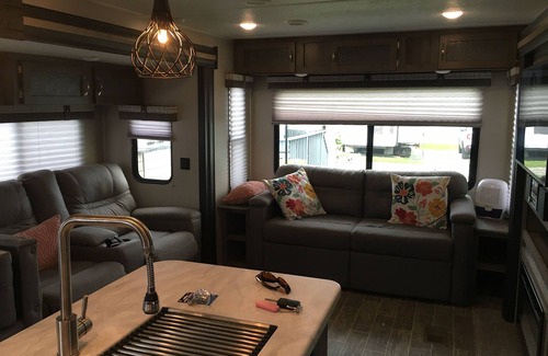 Rogers Bay RV Rental | Charming 1-bedroom 1 Roger’s Bay campground withfabulous North Topsail Beach