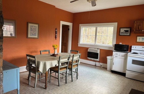 Rileyville House | Charming 1800s Farmhouse on 47 Acres — Riverfront w/Views, Hot Tub, Pet-Friendly