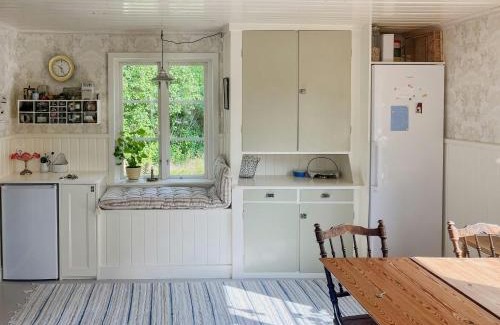 Norrtalje House | Charming 1900S Cottage In Billinge Village