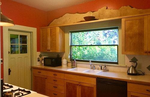 Whiteaker House | Charming 1914 Craftsman by CosiDesign