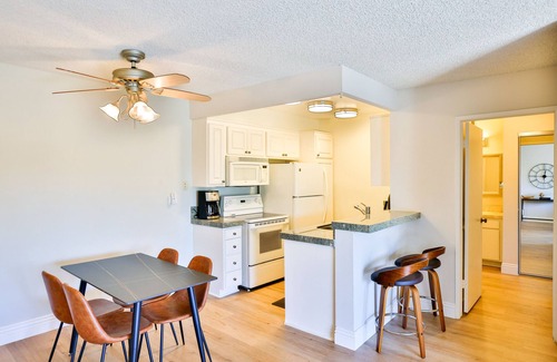 Playa Del Rey Condo | Charming 1bdr condo minutes from LAX w/free parking