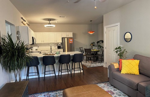 Oxford Condo | Charming 2/2 condo. Fresh, new, cozy, & eclectic. Walk 2 campus. Happy place.