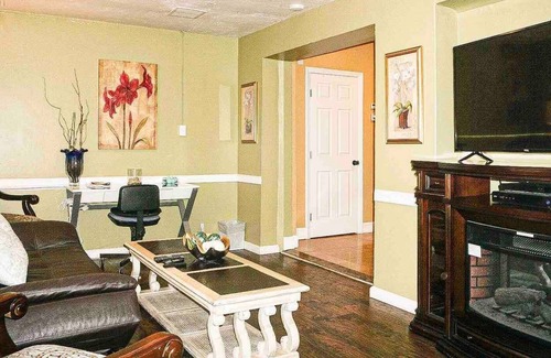 Southeast Carmel Villa | Charming 2-bedroom cottage, walk to downtown Carmel-by-the-Sea