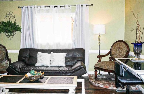 Southeast Carmel Villa | Charming 2-bedroom cottage, walk to downtown Carmel-by-the-Sea