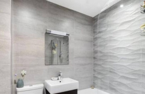 Christchurch Apartment | Charming 2-bed Apartment in Christchurch