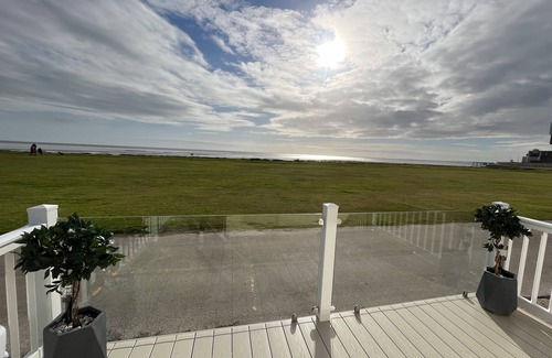 Morecambe House | Charming 2-bed Cottage in Morecambe