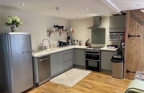 Blubberhouses House | Charming 2-bed Cottage in Otley