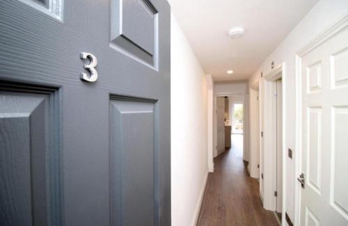 Cathays Apartment | Charming 2-Bed Escape in Vibrant Cardiff