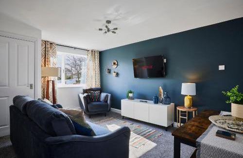 Hipperholme House | Charming 2 bed home, quiet village + free parking