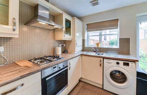 Manchester House | Charming 2-bed House in Middleton Manchester