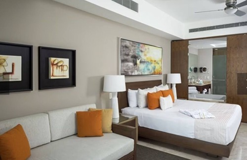 Centro Resort | Charming 2-bedroom resort with AC, WiFi in delightful Puerto Peñasco