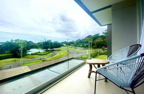 Jaco Apartment | Charming 2-bedroom apartment with AC, WiFi in beautiful Playa Hermosa in Mistico