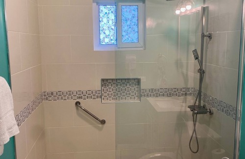 Little London House | Charming 2-bedroom house in Little London with WiFi, AC