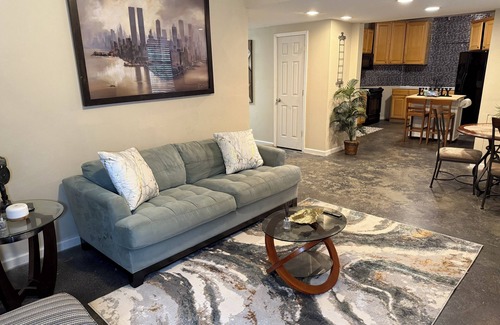 Lawrenceville Apartment | Charming 2-bedroom apartment with AC, WiFi in peaceful Lawrenceville