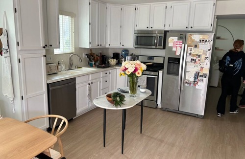Westside Costa Mesa Condo | Charming 2-bedroom condo in beautiful Newport Beach with WiFi