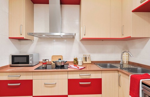 el Camp d'en Grassot i Gracia Nova Apartment | Charming 2-Bedroom Apartment in the Heart of Gràcia – Ideal for 4 Guests
