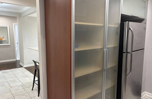 Peachtree Center Apartment | Charming 2-bedroom apartment with AC, WiFi with Pool Access 1808