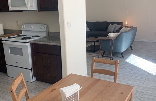 Lindale Apartment | Charming 2-bedroom apartment in Lindale
