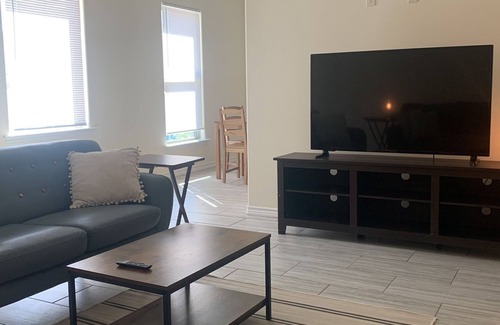 Lindale Apartment | Charming 2-bedroom apartment in Lindale