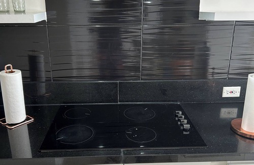 Obarrio Apartment | Charming 2-bedroom apartment in marvelous Panamá with AC, WiFi