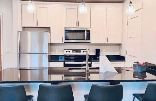 London Apartment | Charming 2 bedroom apartment with WiFi, fitness room in fabulous London