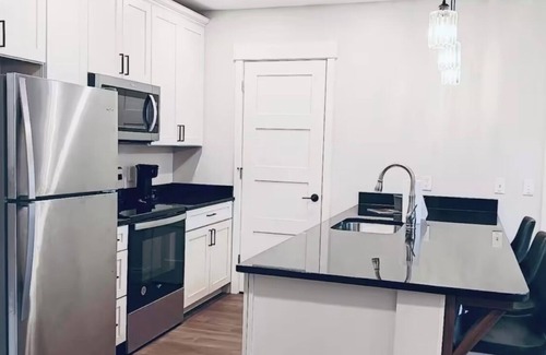 London Apartment | Charming 2 bedroom apartment with WiFi, fitness room in fabulous London