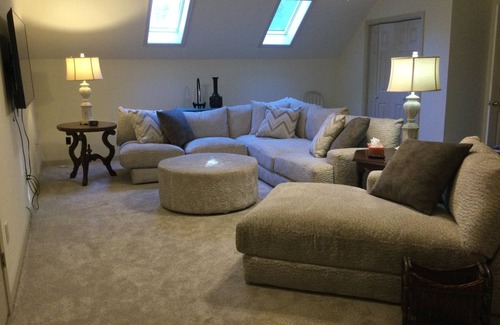 Twelve Oaks Apartment | Charming 2-bedroom apartment with WiFi, AC in gorgeous Oxford