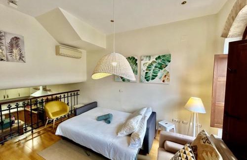 San Roque Apartment | Charming 2 Bedroom Apartment at Sevilla City Center By OCityzen