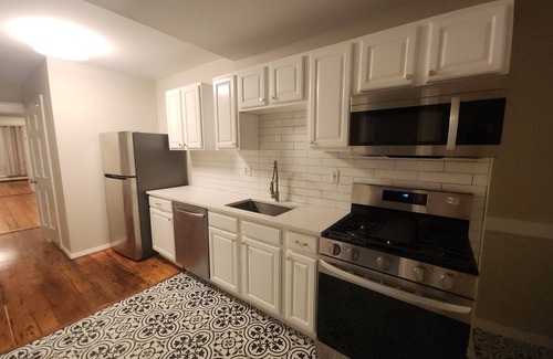 Charlestown Apartment | Charming 2-bedroom apartment with AC, in Historic Bunker Hill area of Boston.