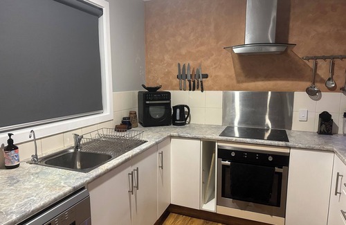 McLaren Vale House | Charming 2-bedroom house with pool, massage chair & more in McLaren Vale