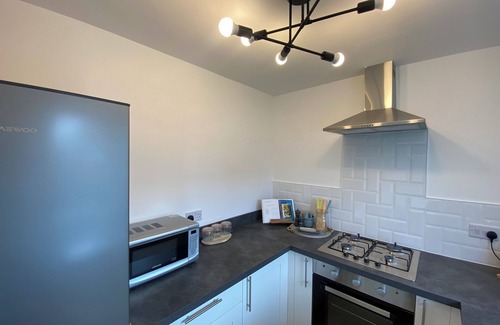 Southport House | Charming 2-bedroom bungalow in beautiful Southport with WiFi