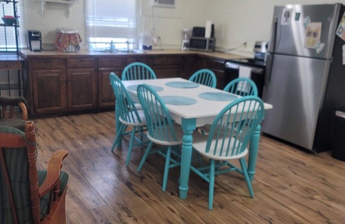 Grand Isle House | Charming 2-bedroom Camp with Private Pier