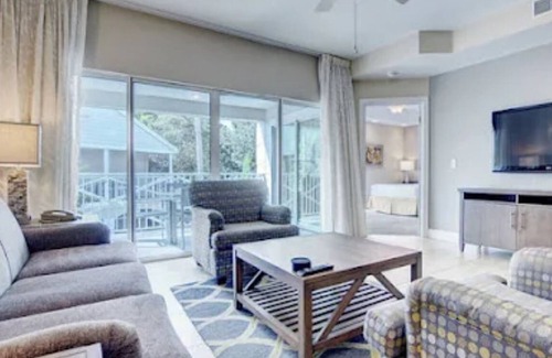 West Kissimmee Resort | Charming 2-bedroom condo with fitness room, WiFi in enchanting Clermont, Orlando