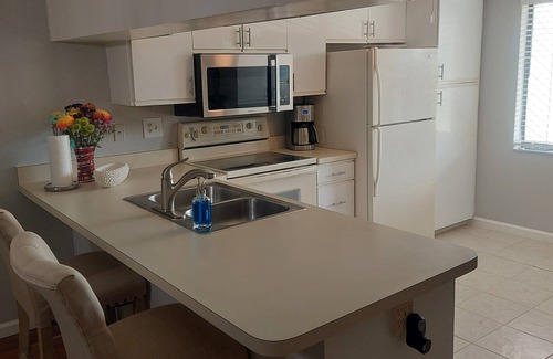Braden River Condo | Charming 2-bedroom condo with WiFi, AC in enjoyable Sarasota