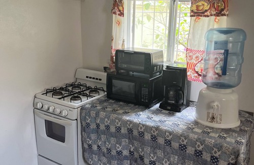 Ensenada Cottage | Charming 2-bedroom cottage in peaceful Ensenada with WiFi, AC