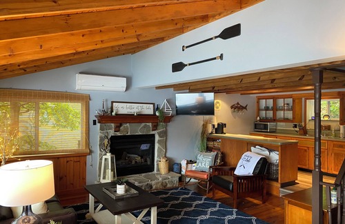 Cohocton Cottage | Charming 2-bedroom cottage on Loon Lake.