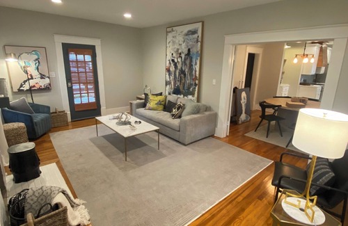 Tupelo Cottage | Charming 2-bedroom cottage in Tupelo with WiFi and AC