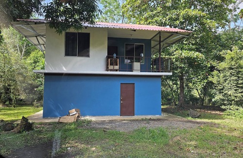 Penas Blancas House | Charming 2-bedroom house in wonderful Peñas Blancas with WiFi, AC