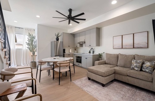 Hurricane House | Charming 2-bedroom house Near Zion & Sand Hollow