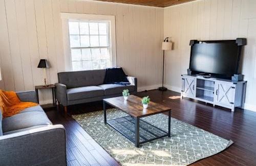 Ashley Oaks Apartment | Charming 2 Bedroom Home with Deck: Retreat in Prime Location