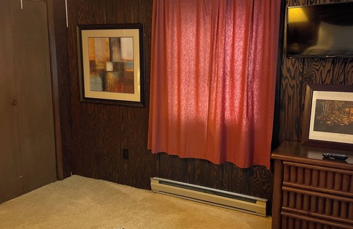 Townsend House | Charming 2-bedroom house with WiFi, AC in wonderful Townsend