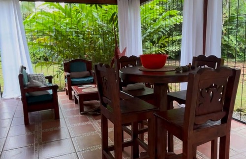 Limon House | Charming 2-bedroom house with WiFi, AC in beautiful Cahuita