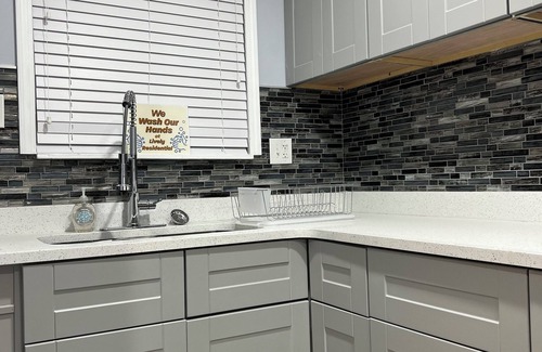 Detroit House | Charming 2-bedroom house in amazing Detroit with WiFi