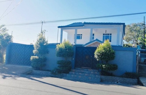 Imbert House | Charming 2-bedroom house with AC, WiFi in delightful countryside