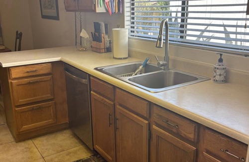 Carriage Manor House | Charming 2-bedroom house in Fountain of the Sun 55+ community. Great amenities!