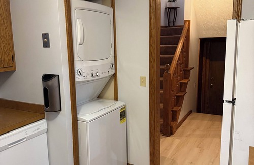 Canton House | Charming 2-bedroom house with WiFi, AC in fabulous Canton
