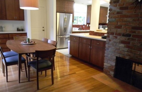 Monterey House | CHARMING 2 BEDROOM MONTEREY HOME NESTLED AMONGST THE TREES 5 MINS FROM THE OCEAN