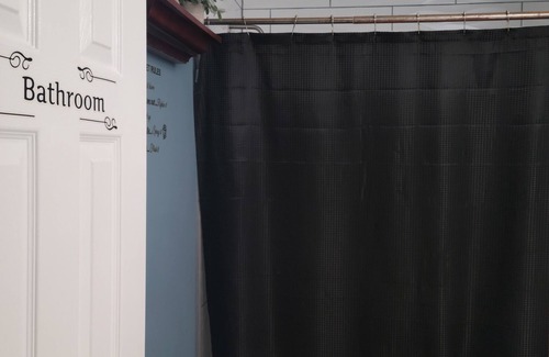 Sterling House | Charming 2-bedroom townhome in welcoming Sterling with AC, WiFi.